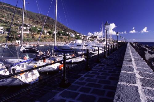 Eolie Islands, Sicily, Italy: Salina - port of  Salina Marina